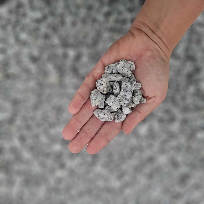 Grys Granitowy. Grys Dalmatyńczyk. Kamień do Ogrodu. Grys szary.