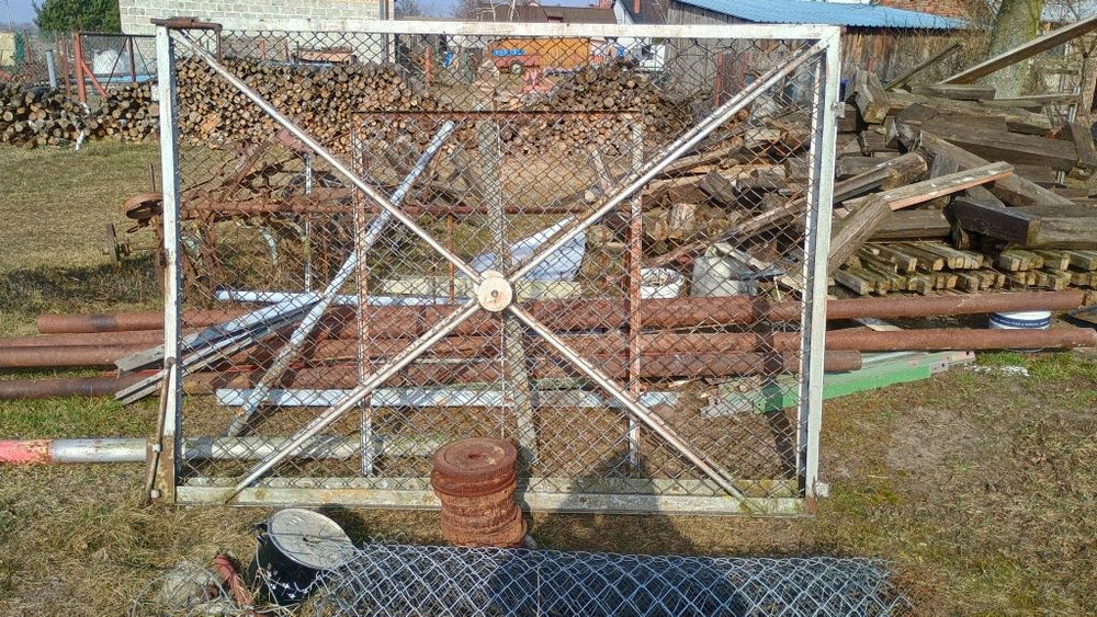 Brama metalowa 440x 160