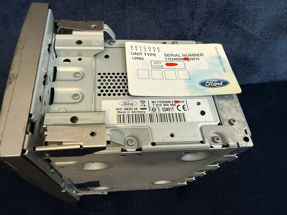 Radio nawigacja  Ford Kuga mk1 + KOD + karta SD z mapą