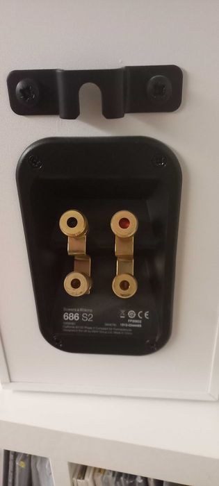Colunas Bowers & Wilkins 686 S2 - ótimas