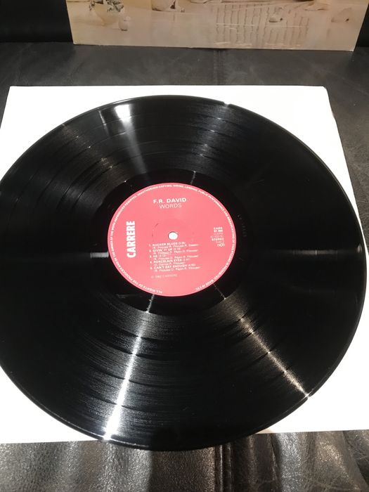 F-R David „WORDS” 82r. Carrere made in E EC