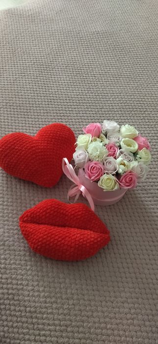 Подарунки коханим серцю