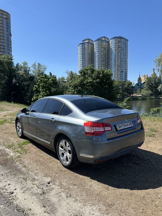 Продаж авто Citroën C5 2009 року