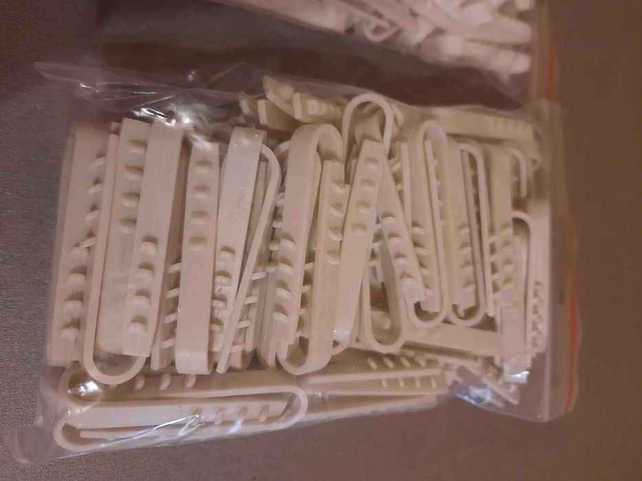 Дюбель хомуты для проводов для стен