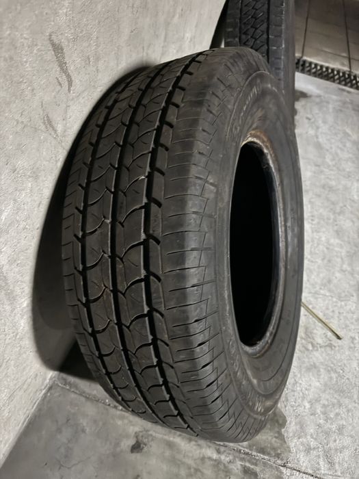 Pneu Barum 225/70/15c