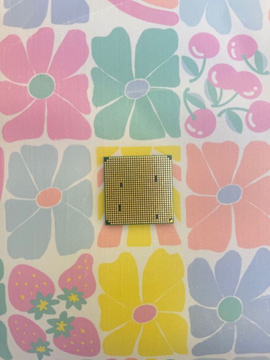 Процесор AMD AMD Phenom ll 840T
HD840TWFK4DGR