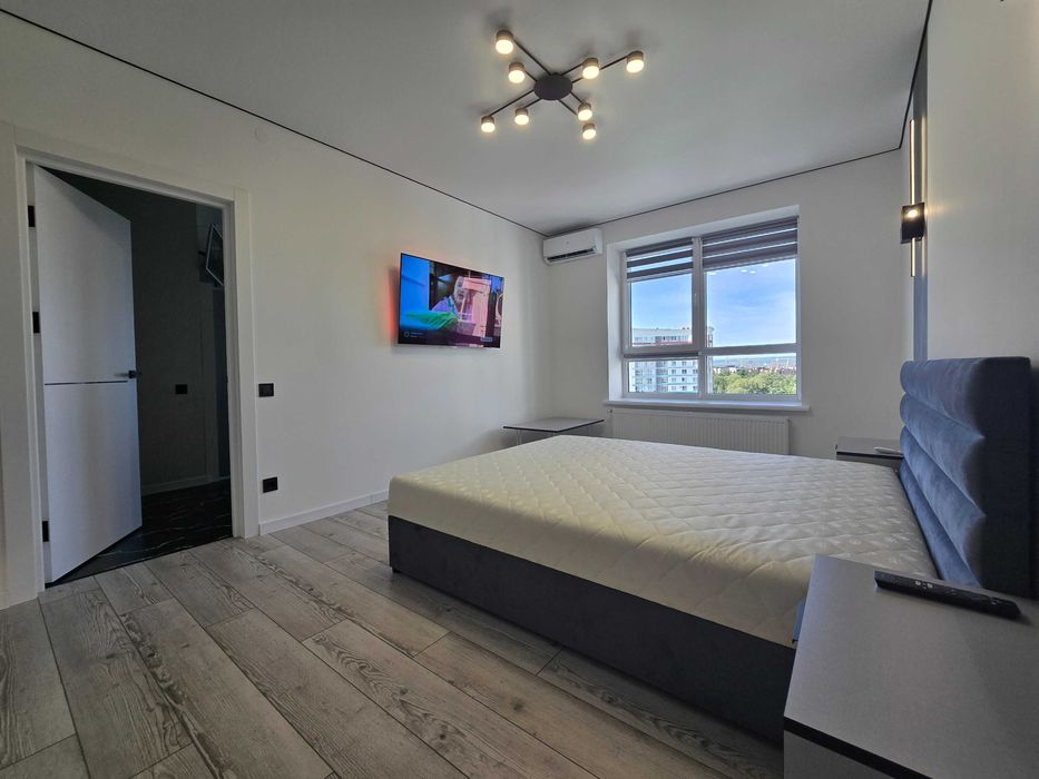 1-кім.кв. в районі міського озера