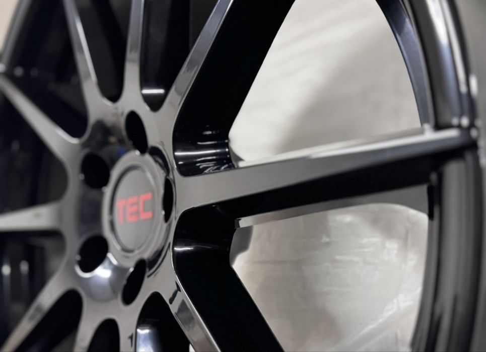 NOWE Felgi TEC 20 5x112 et45 8.5j Audi Volkswagen Seat Skoda BMW