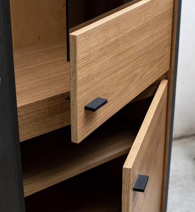 Вітрина-бар