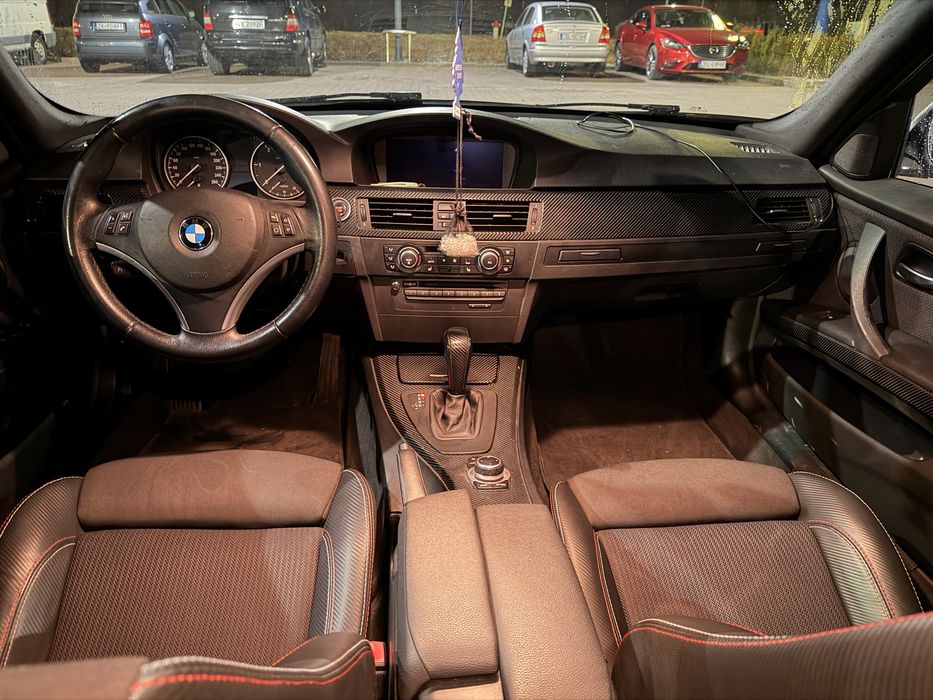 BMW E91 320d z 2010r
