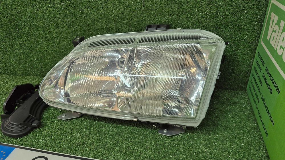 Otica Farol Esquerdo Renault Megane I 1995 a 1999 ref 085798 NOVO