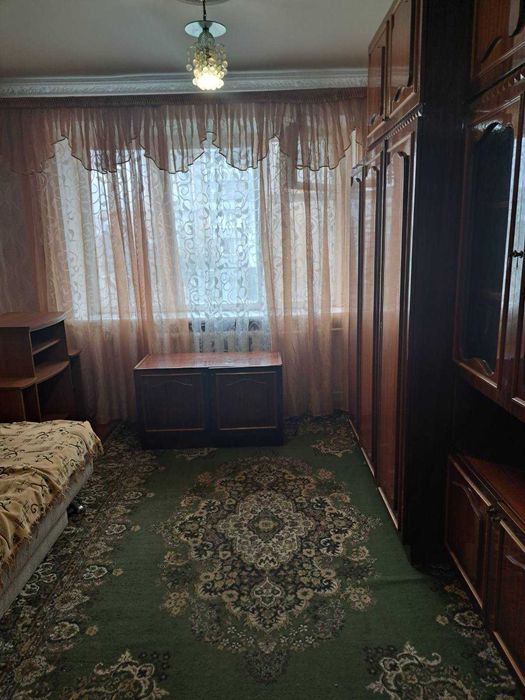 Оренда кімнати в гуртожитку в р-ні ТРЦ Глобал