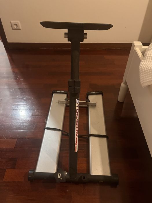 Thrustmaster T300 RS + suporte volante