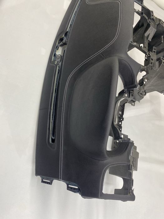 Deska Jeep Grand Cherokee wk2 skóra