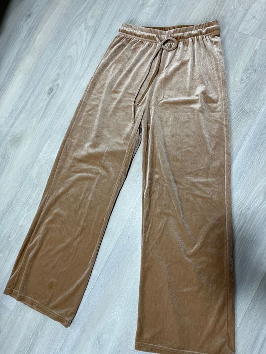 Жіночі штани клеш велюрові