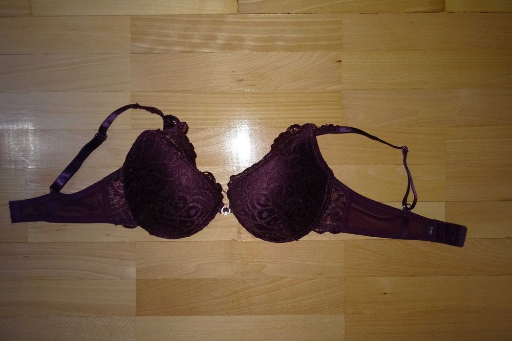 Biustonosz rozmiar 75 C