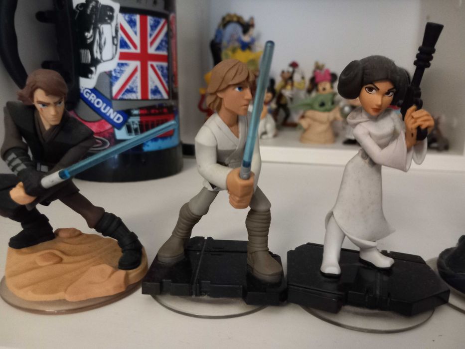 5 Figuras /bonecos Disney infinity