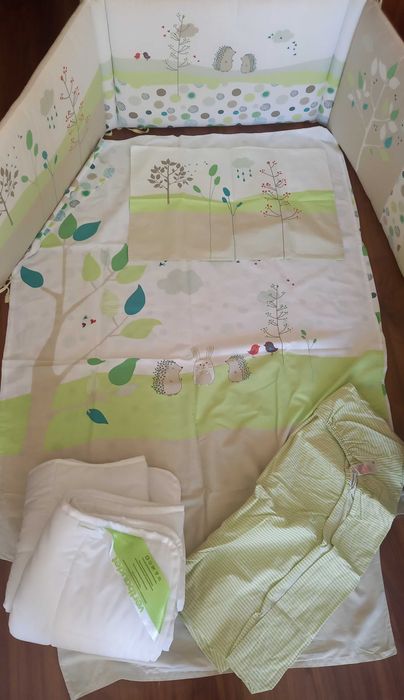 Conjunto de roupa de cama de bebé (marca vertbaudet)