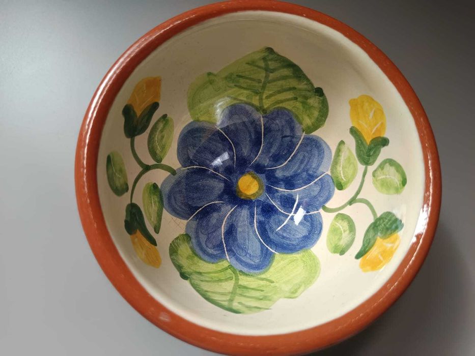 Tacinha em Faiança Portuguesa – Pintura Floral Artesanal
