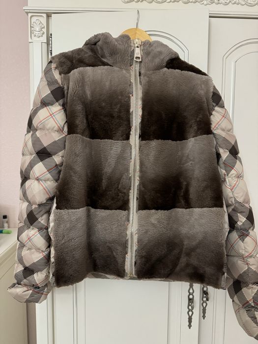 Хутрові вироюи. Куртка з хутром