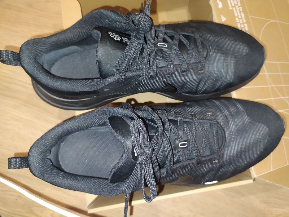 Нові кросівки Nike downshifter12,оригінальні, по ціні б.в. розмір 44