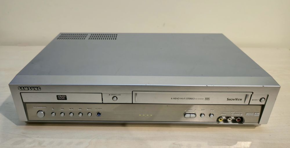 Samsung SV-DVD50, комбінований DVD-плеер + VHS