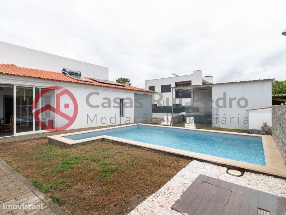 Moradia Isolada T3 com Suite, Garagem e Piscina, Terreno de 522m², ...