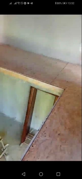 Продається добротній будинок недалеко від міста