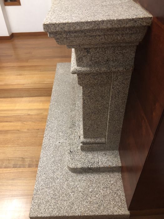 Para desocupar - Pedras em granito amarelo para recuperador