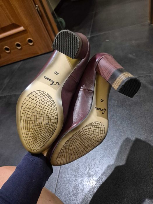 Czółenka damskie Kordel skóra  rozm.40