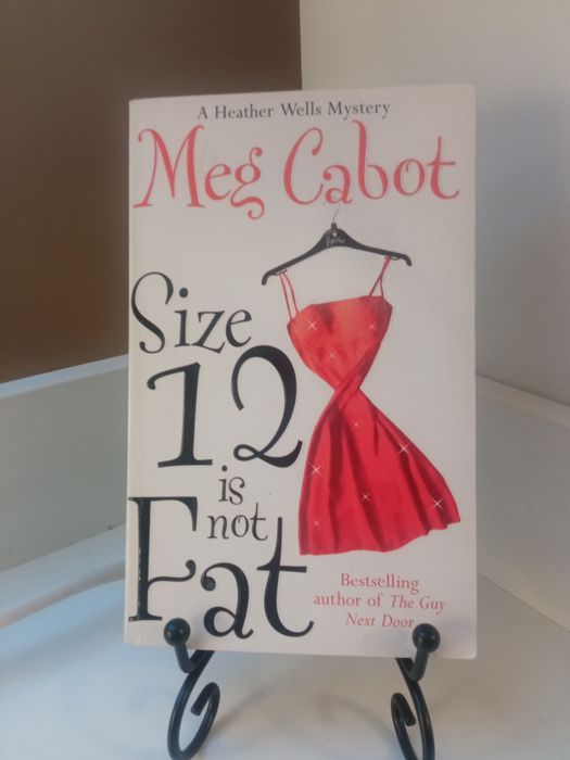 Meg Cabot Size 12 is not Fat