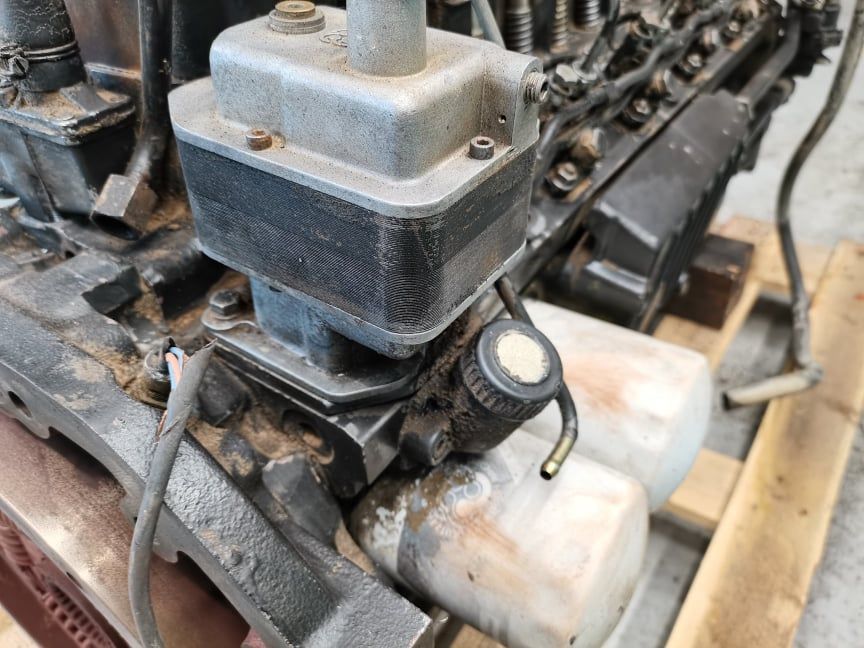 Głowica silnika Hurlimann 6190 Master Same 1000.6WTR