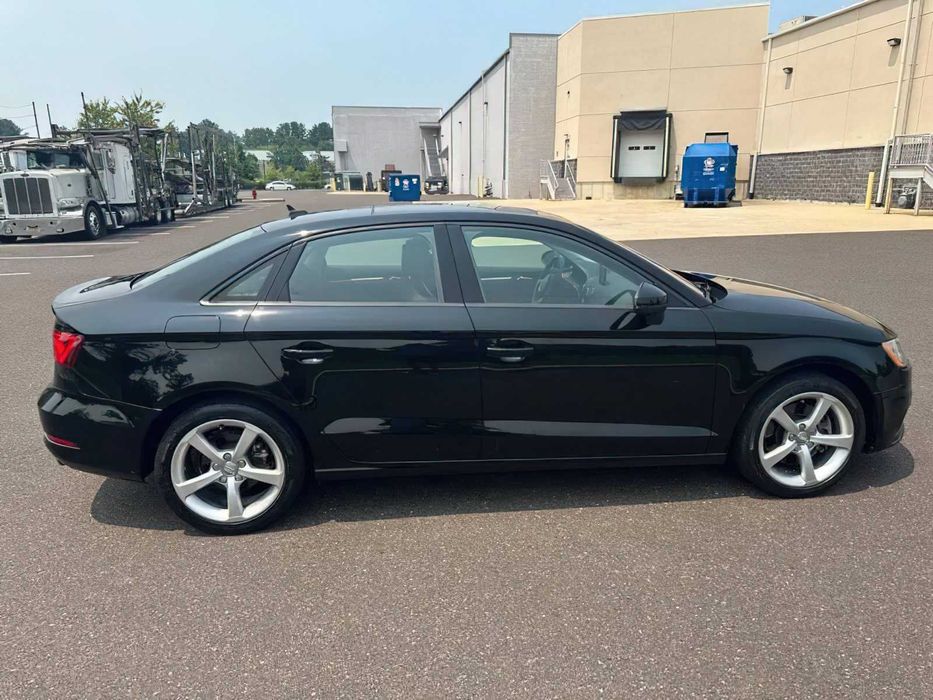 Audi A3 quattro Premium      2015