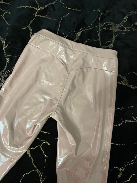 Lakierowane spodnie La manuel