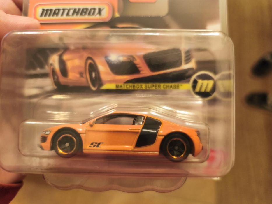 Matchbox chase R8