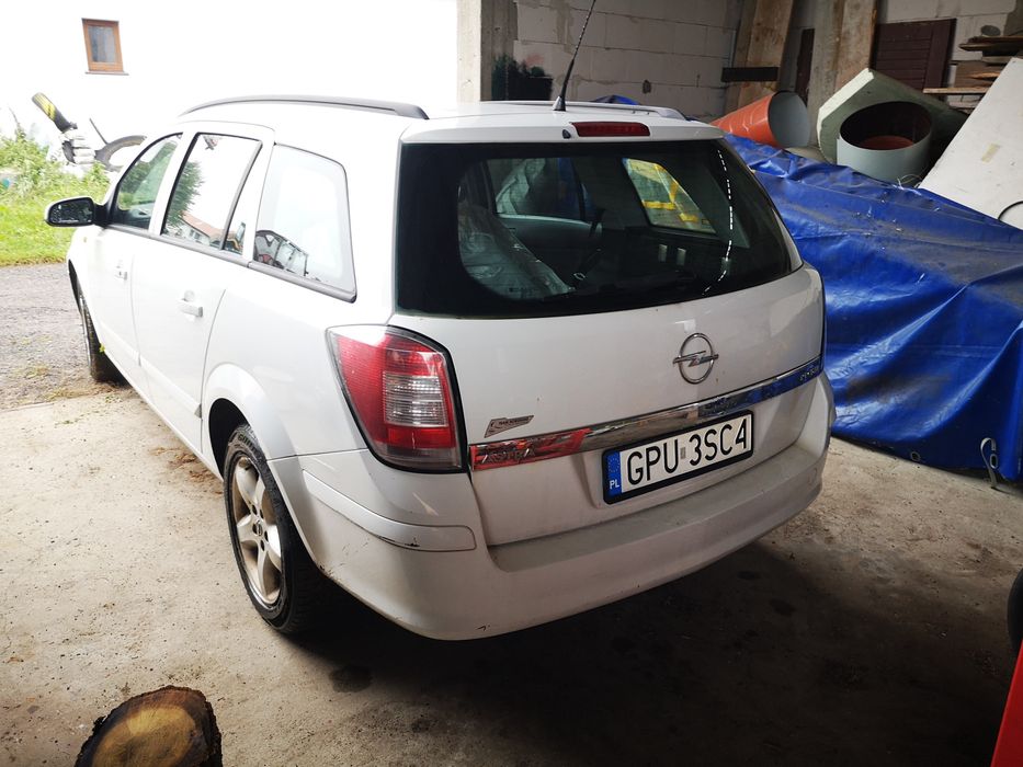 Opel Astra H  wszystkie części 1.9 cdti biały Kombi