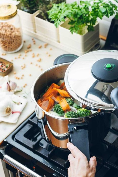 MONIX Presto panela de pressão 6 L, de aço inoxidável 18/10