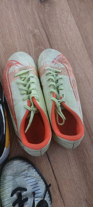 Ténis chuteiras crianças 34/35