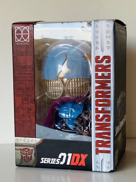 Transformers SQWeeKs &  Hound