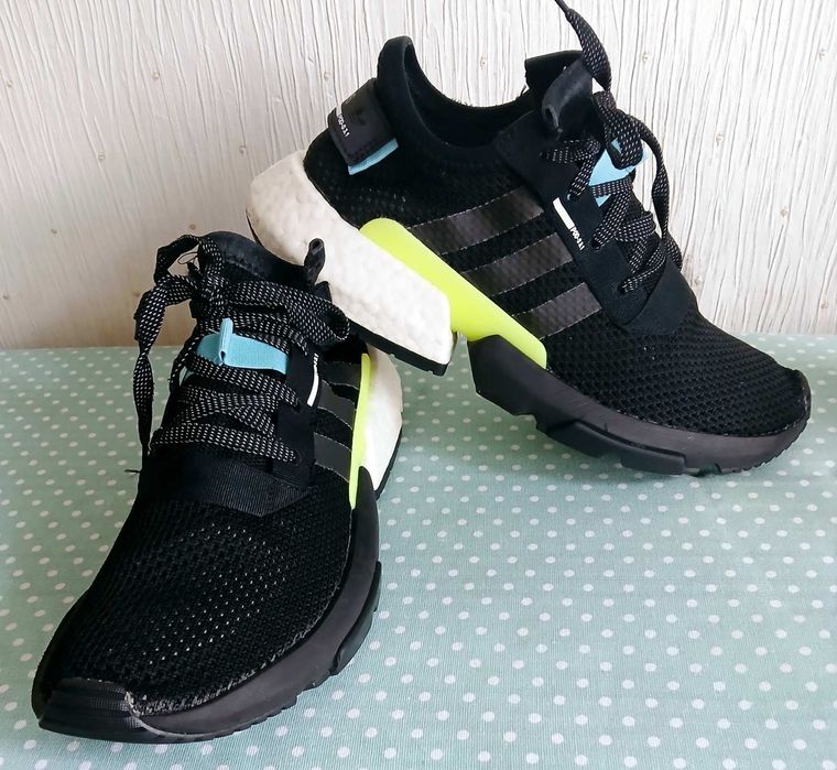 Кросівки ADIDAS оригінал чоловічі р.42/5 мужские