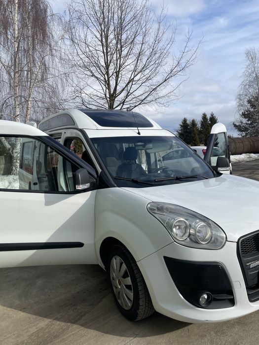 Fiat Doblo dla niepełnosprawnych z podjazdem  1.6 Diesel