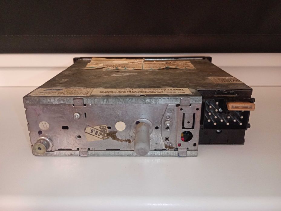 Radio na kasety BMW Reverse RDS ORI BMW E36 Z3 E34 E32 E31 E30 E28 E24