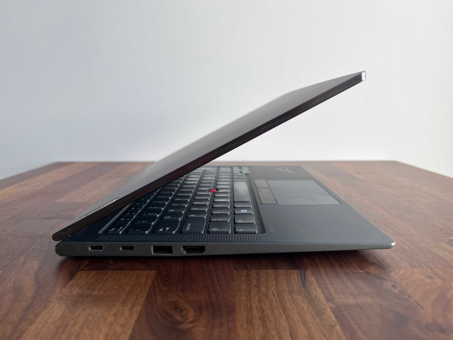 Lenovo ThinkPad X1 Yoga Gen 8 - i5-1345U/16GB/256GB/Touch/Caneta/PT-PT/Garantia