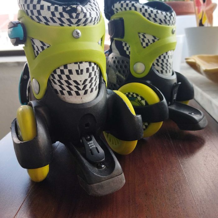 Patins Criança (Tamanho regulável do 26 ao 29)