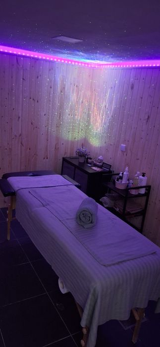 Massagem de relaxamento, terapêutica, recuperação e drenagem