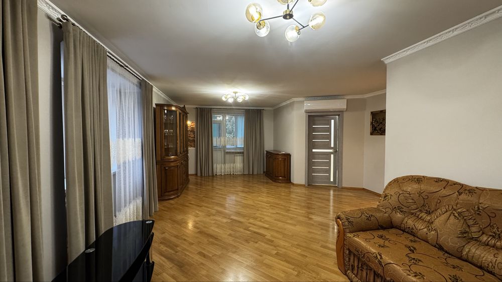 Продається 3 кім квартира з ремонтом