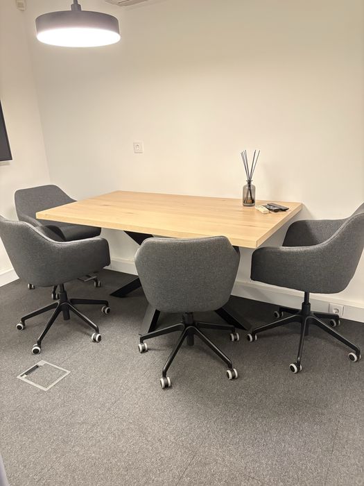 Conjunto mesa e 4 cadeiras