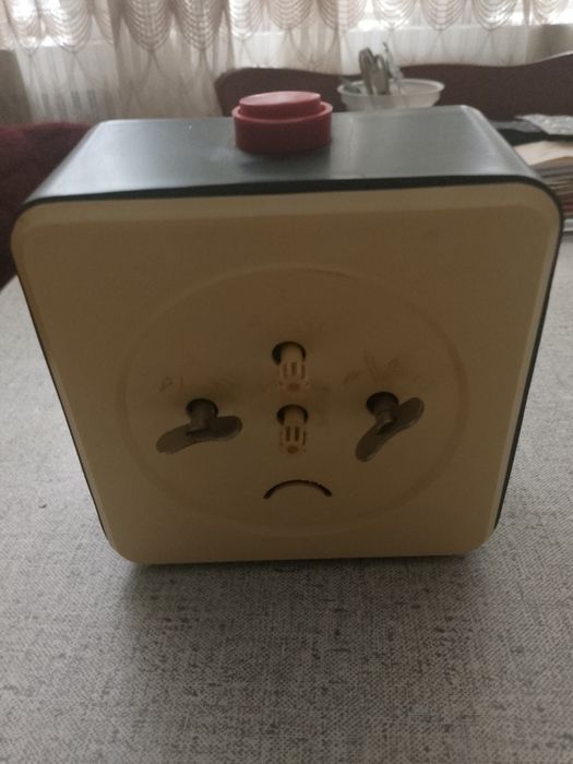 Будильник  Янтарь Срср