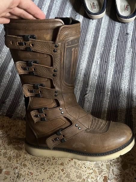 Botas motard ICON ELSINORE2 CE 43.5