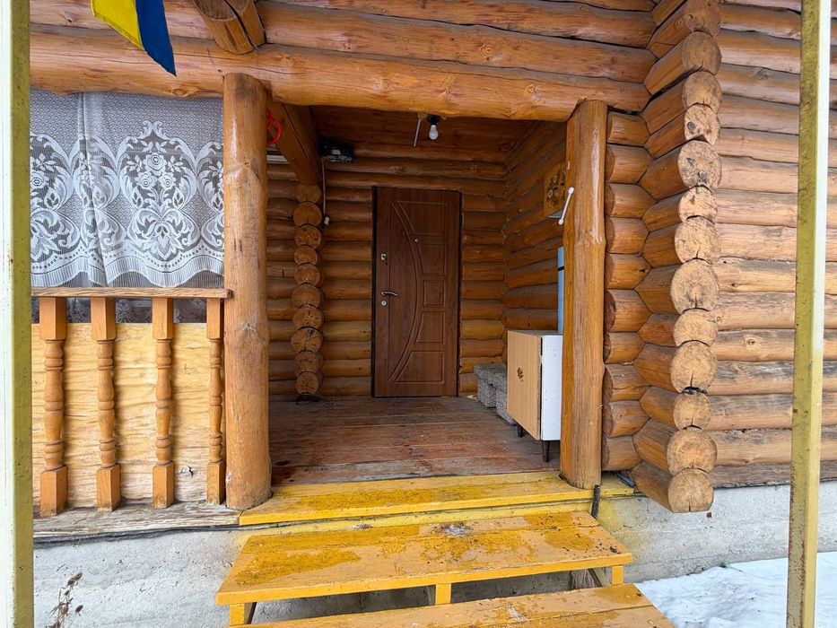 Продам будинок біля річки